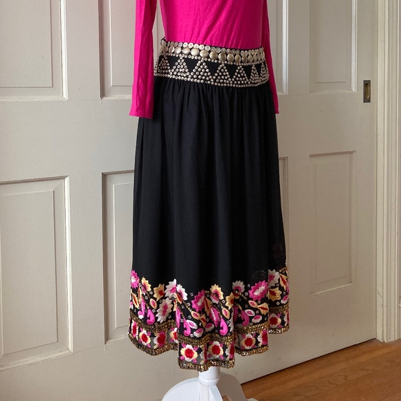 Boston Proper LAVISHED EMBELLISHED SKIRT  Never Worn  NWT - Picture 5 of 14